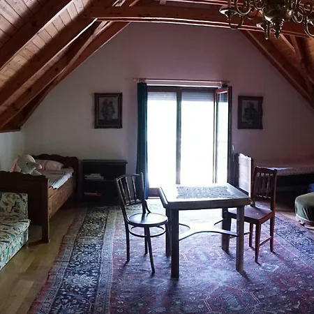 Family Lake House With Big Garden And Garden Place Nyaraló