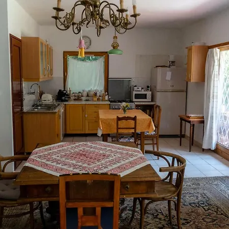 Nyaraló Family Lake House With Big Garden And Garden Place